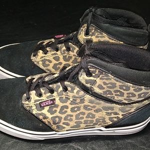 Missy size 4.5 Vans leopard high top sneakers